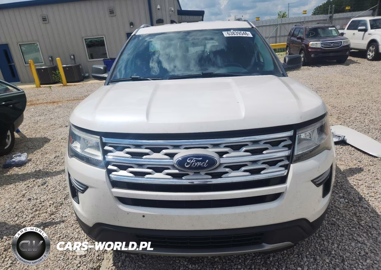 2019 Ford Explorer Xlt VIN:1FM5K7D81KGA49156 - 5