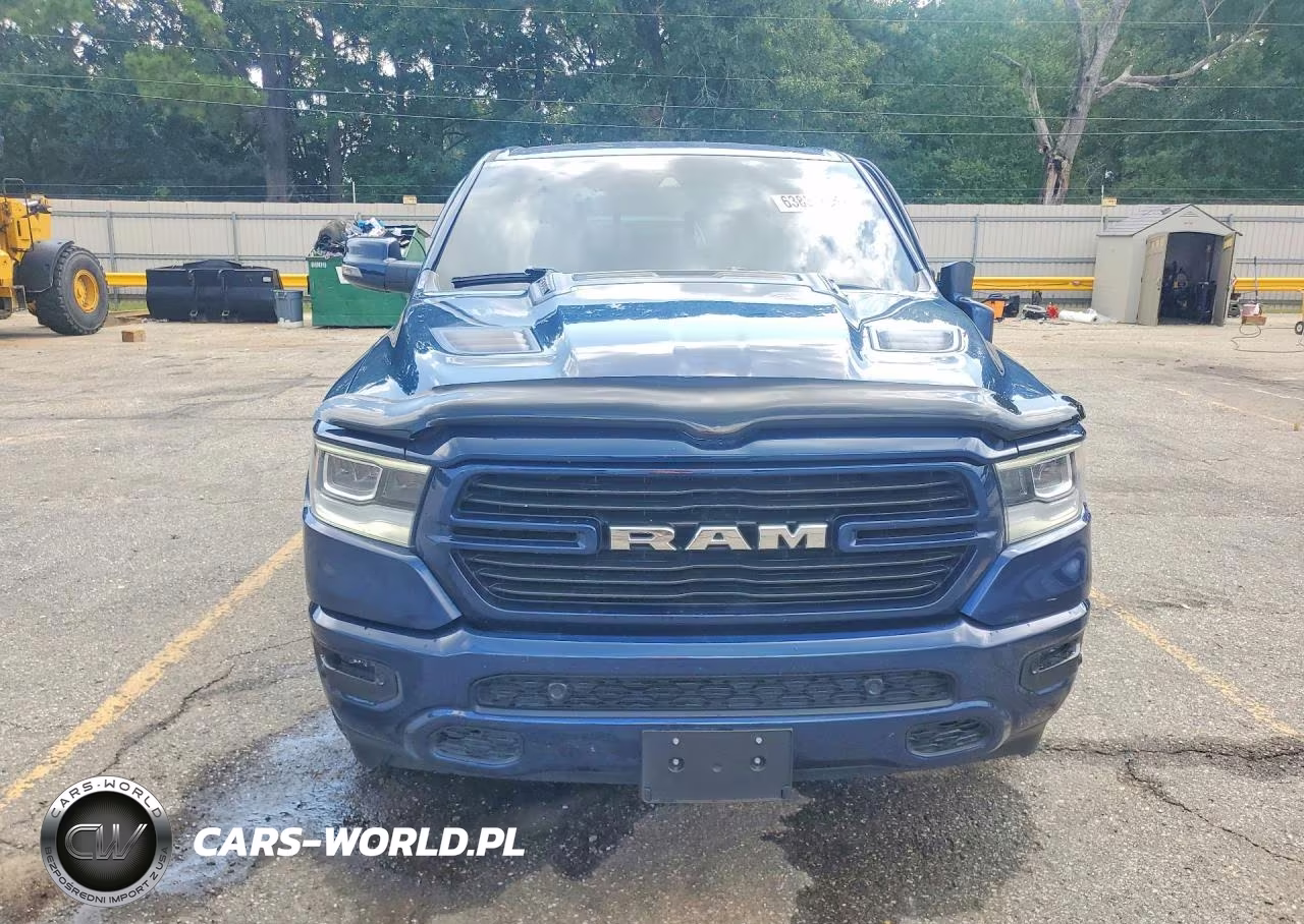 2023 Ram 1500 Laramie VIN:1C6RREJT0PN670445 - 5
