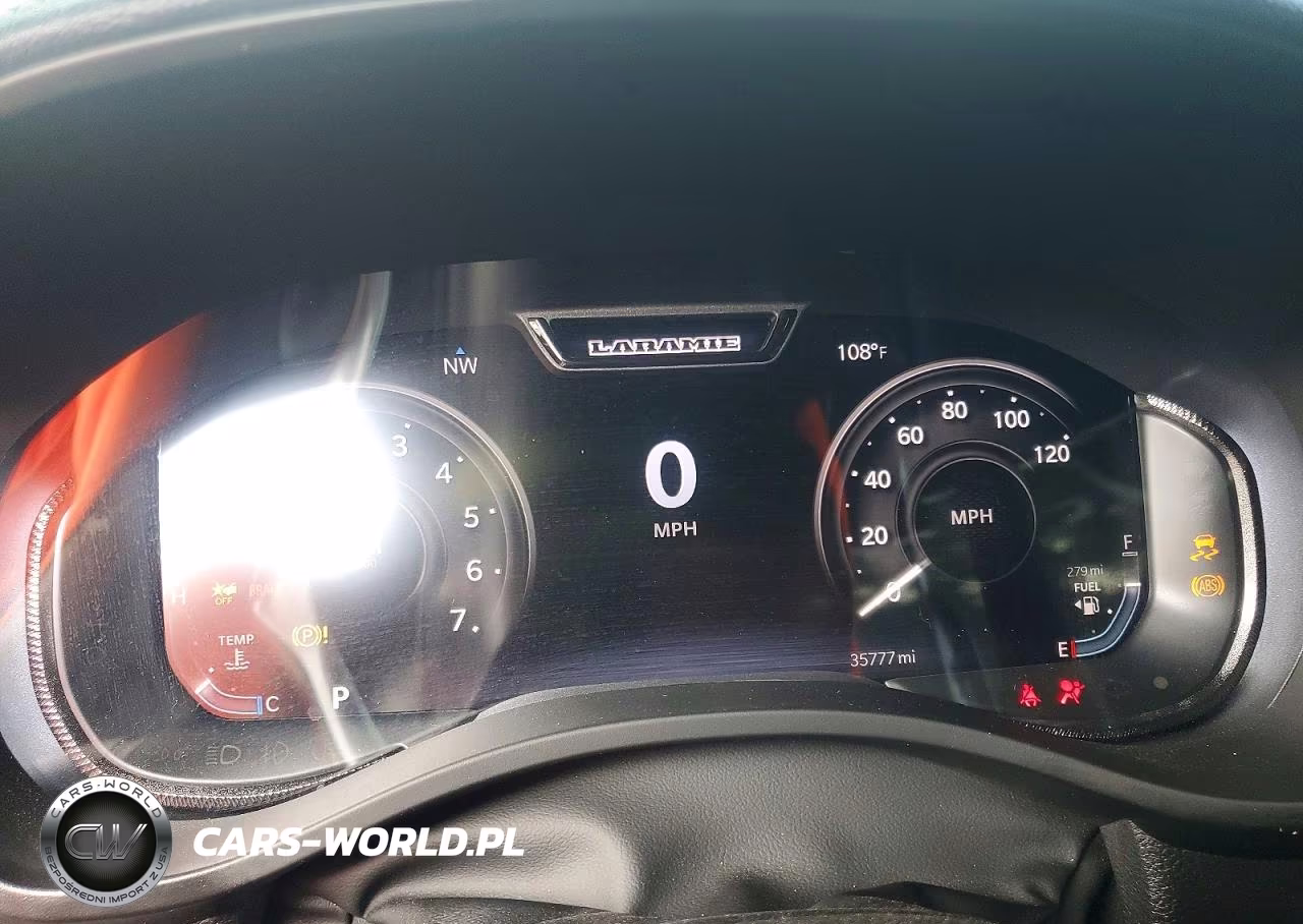 2023 Ram 1500 Laramie VIN:1C6RREJT0PN670445 - 9