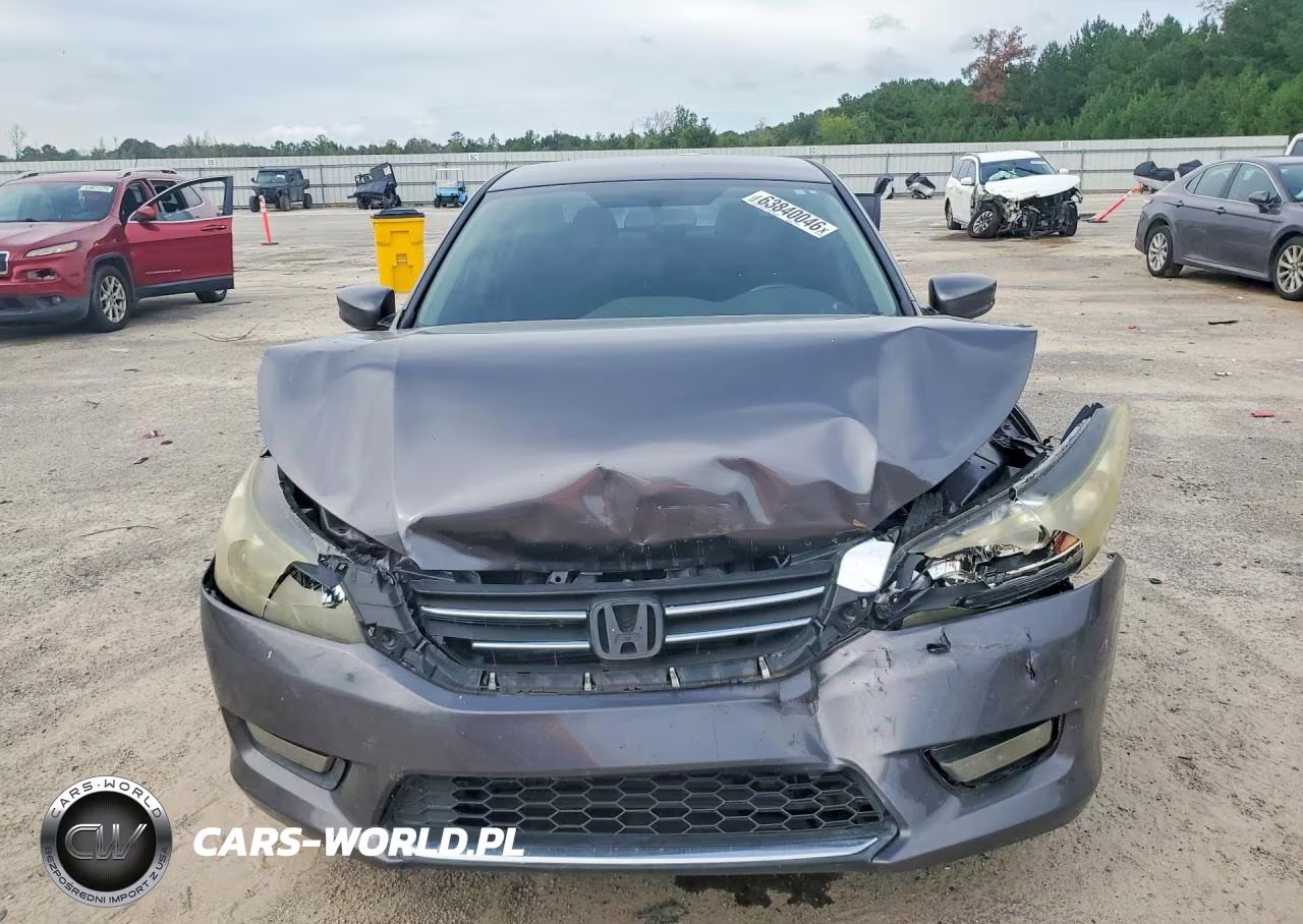 2015 Honda Accord Sport VIN:1HGCR2F55FA090736 - 5