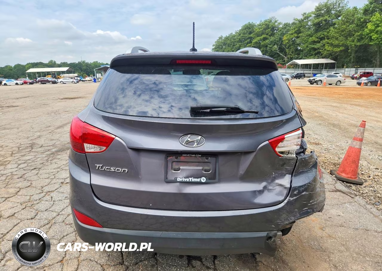 2015 Hyundai Tucson Se VIN:KM8JU3AGXFU967587 - 6