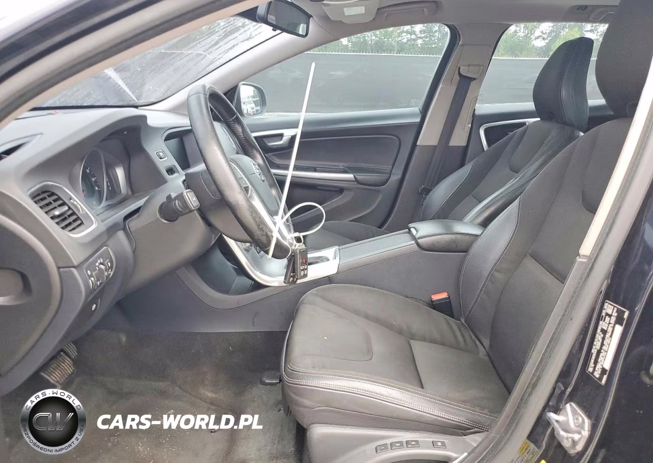 2017 Volvo V60 T5 VIN:YV140MEJ3H1345422 - 7