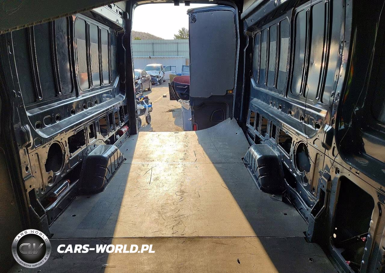 2019 Ford Transit T-250 VIN:1FTYR3XM8KKB28853 - 10