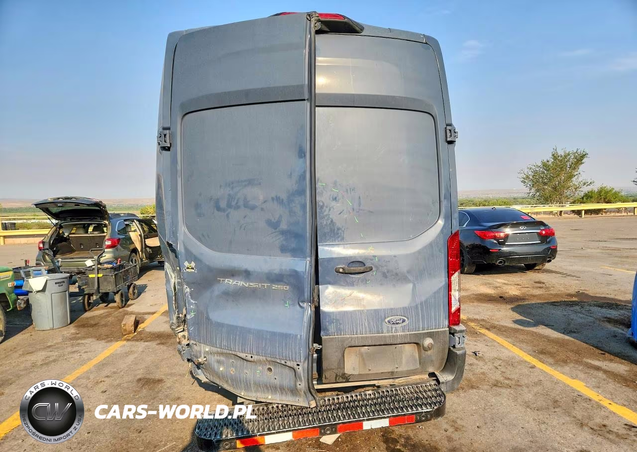 2019 Ford Transit T-250 VIN:1FTYR3XM8KKB28853 - 6