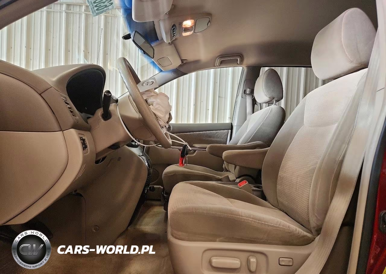 2010 Toyota Sienna Le 7-Passenger VIN:5TDKK4CC8AS319841 - 7