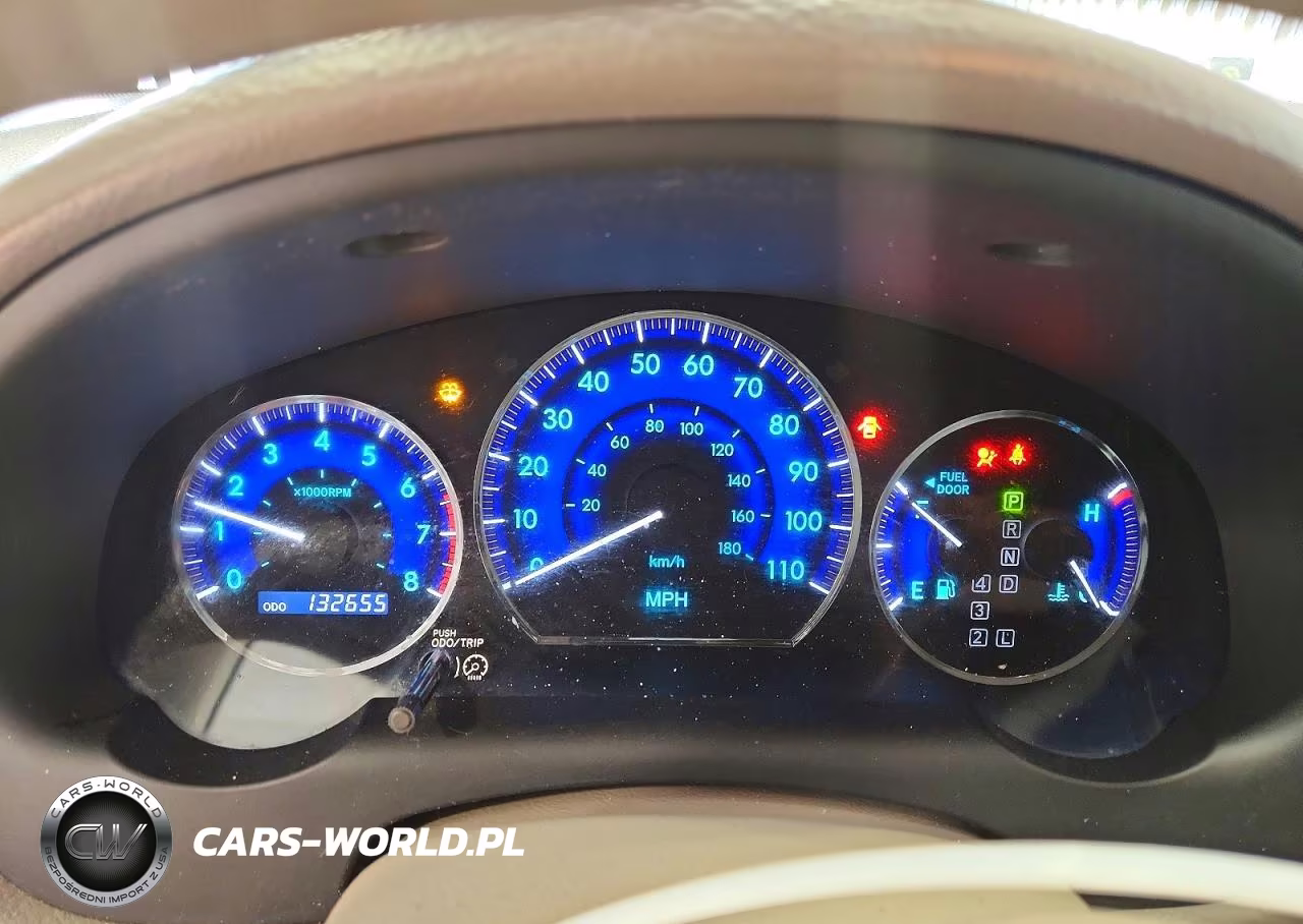 2010 Toyota Sienna Le 7-Passenger VIN:5TDKK4CC8AS319841 - 9
