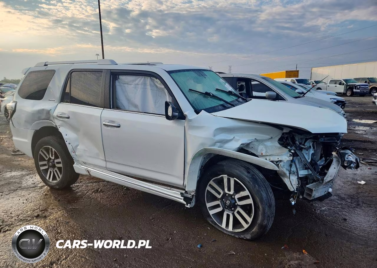 2019 Toyota 4Runner Limited VIN:JTEBU5JR6K5719603 - 4