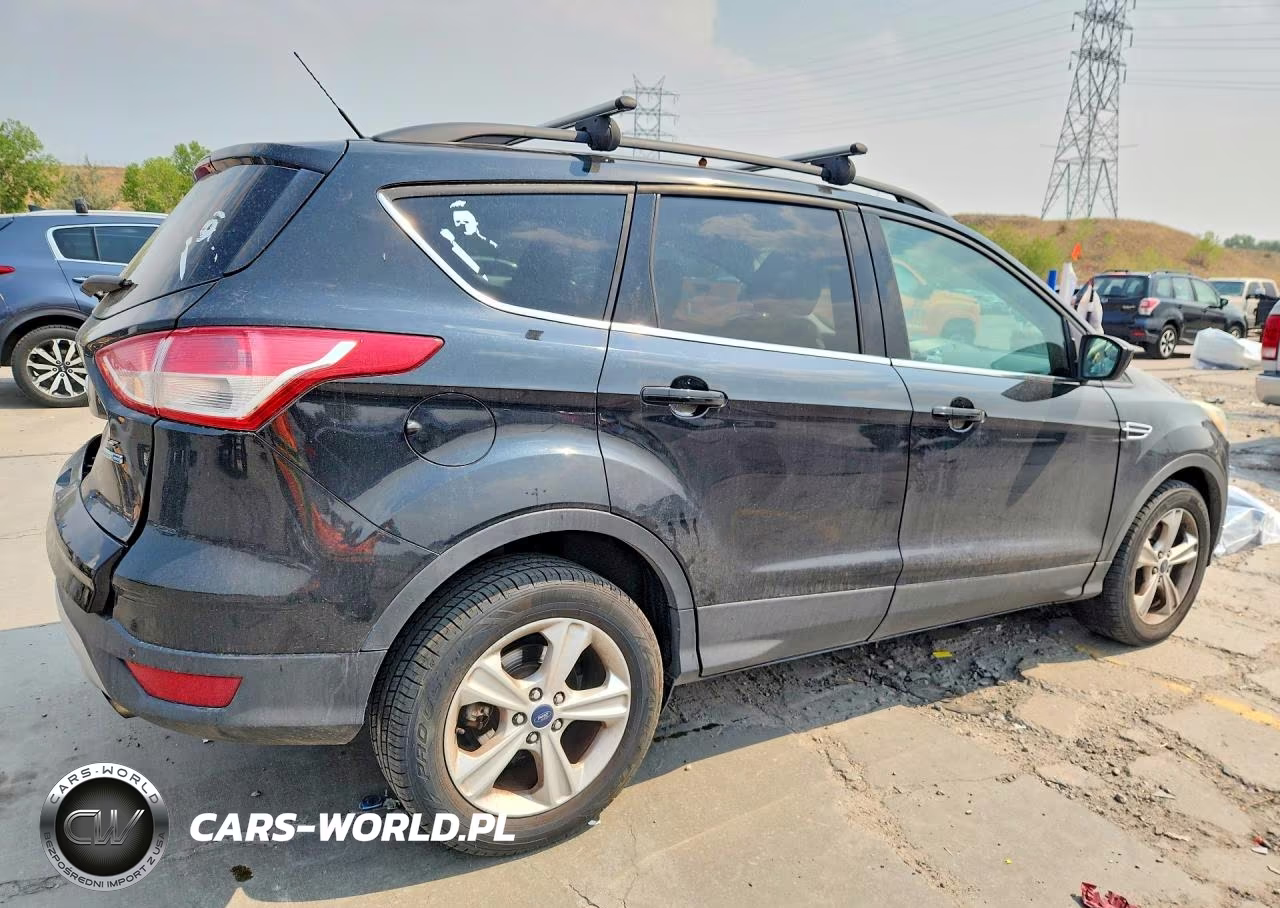 2015 Ford Escape Se VIN:1FMCU9GX3FUA55869 - 3