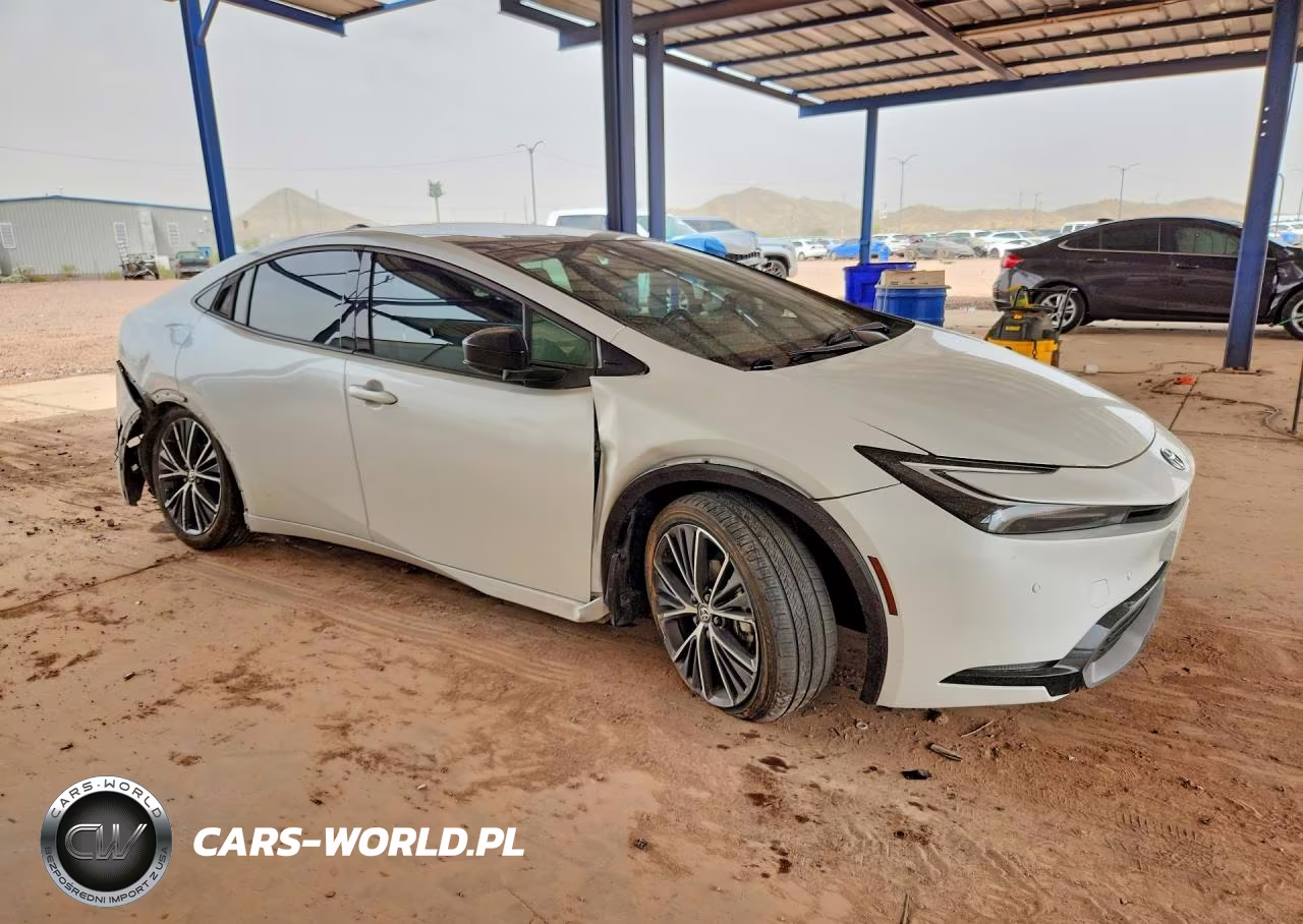 2023 Toyota Prius Limited VIN:JTDACAAU0P3009311 - 4