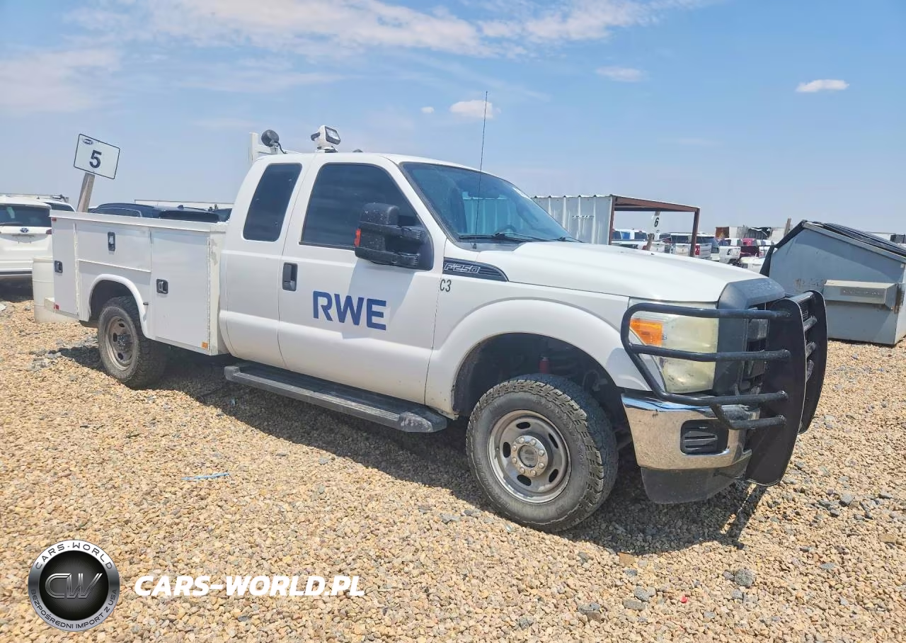 2015 Ford F250 Super Duty VIN:1FT7X2B64FEC04173 - 4