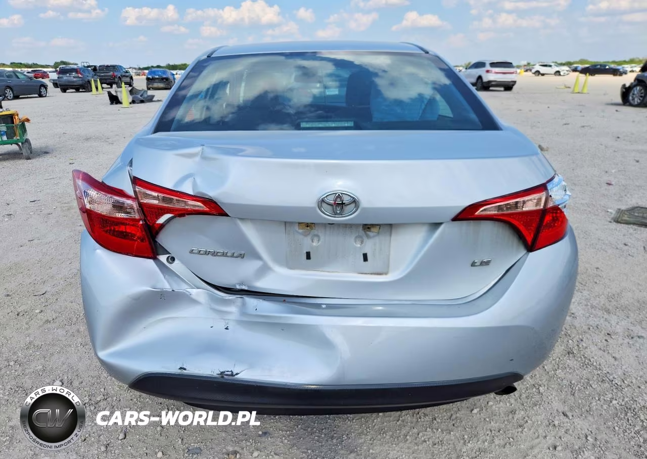 2019 Toyota Corolla Le VIN:5YFBURHE0KP868137 - 6