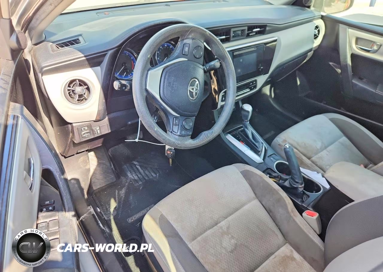 2019 Toyota Corolla Le VIN:5YFBURHE0KP868137 - 8