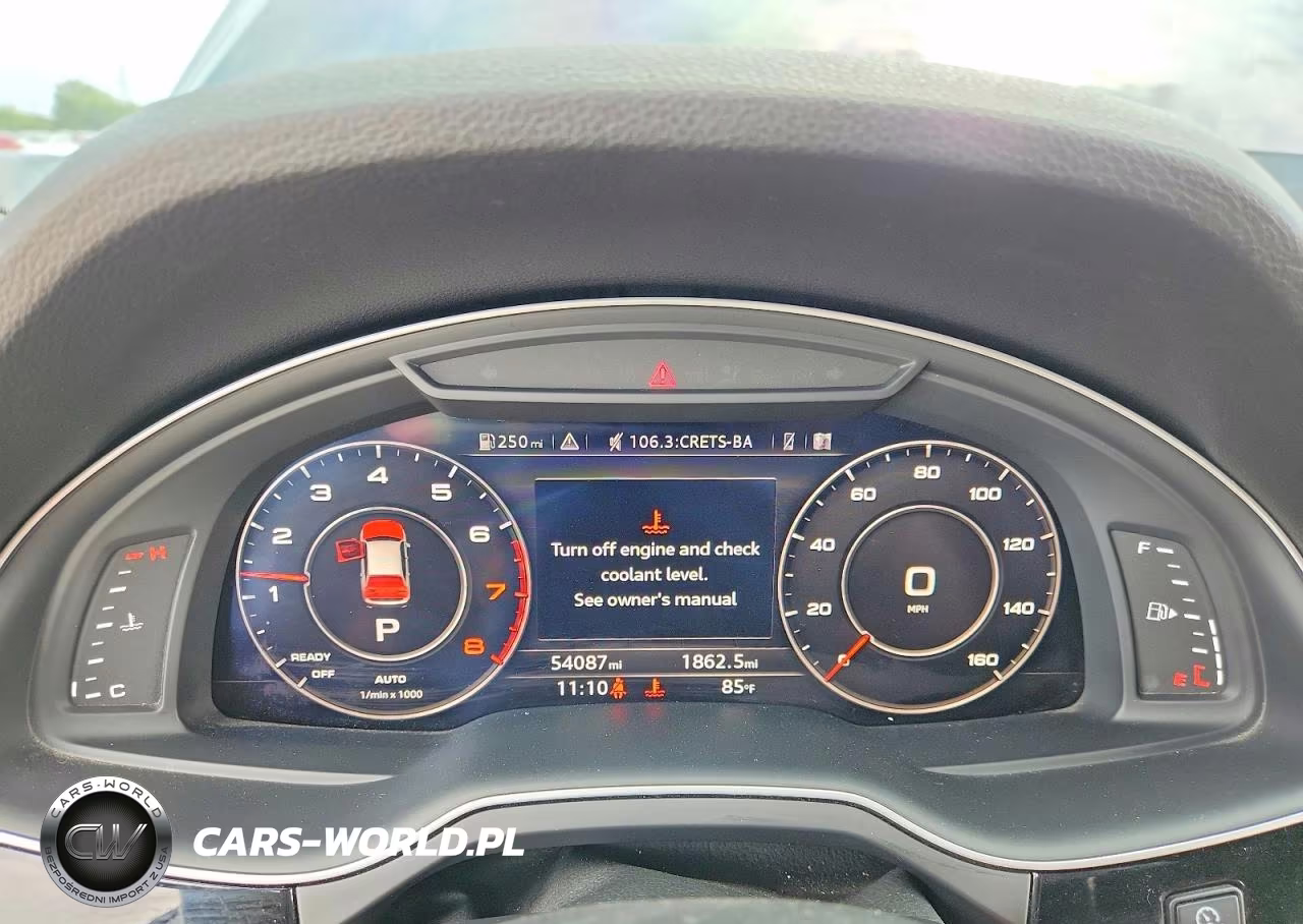 2017 Audi Q7 Premium Plus VIN:WA1LAAF78HD058750 - 9