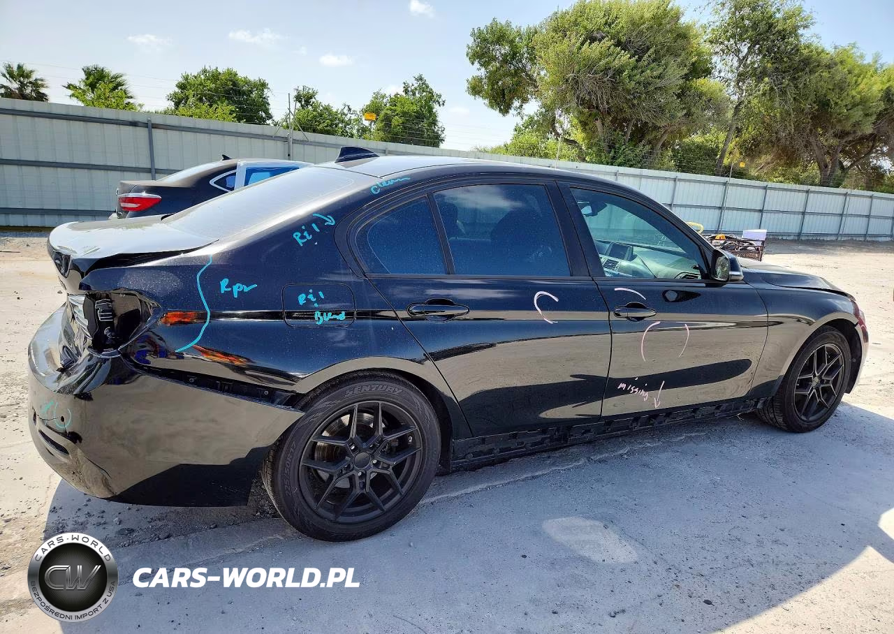 2017 BMW 320 I VIN:WBA8E1G39HNU16666 - 3