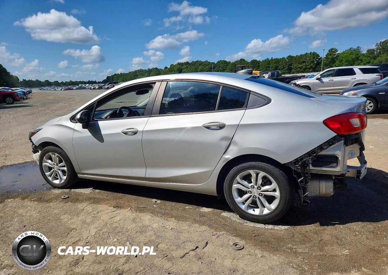 2019 Chevrolet Cruze Ls VIN:1G1BC5SM7K7147934 - 2