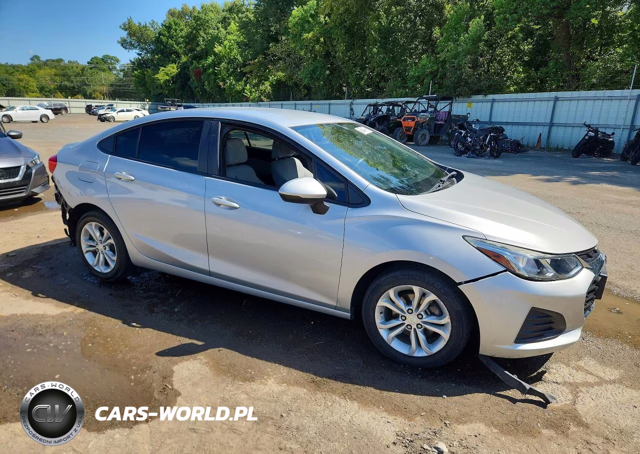2019 Chevrolet Cruze Ls VIN:1G1BC5SM7K7147934 - 4