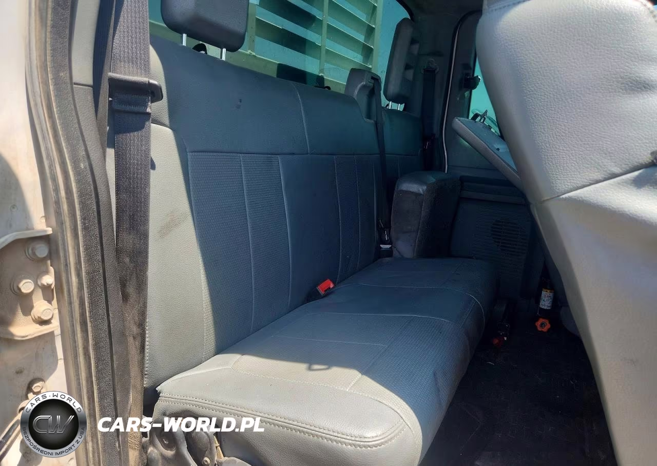 2015 Ford F250 Super Duty VIN:1FT7X2B62FEC04172 - 10
