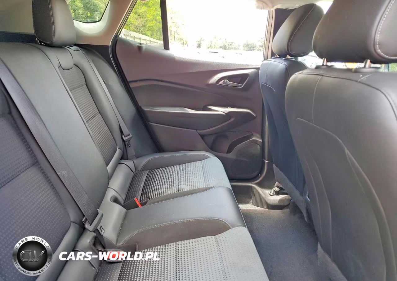 2025 Chevrolet Trax 1Lt VIN:KL77LHEP9SC286195 - 11