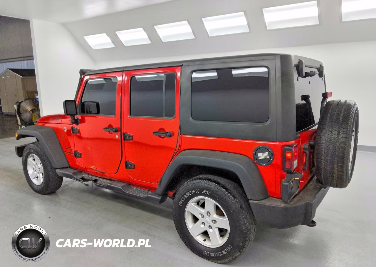 2016 Jeep Wrangler Unlimited Sport VIN:1C4HJWDG9GL313440 - 2