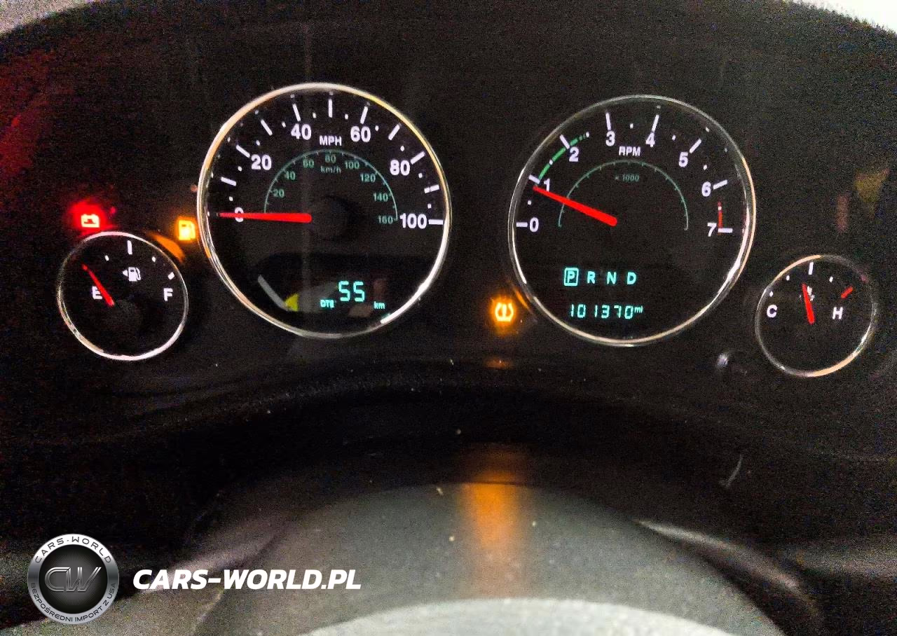 2016 Jeep Wrangler Unlimited Sport VIN:1C4HJWDG9GL313440 - 9