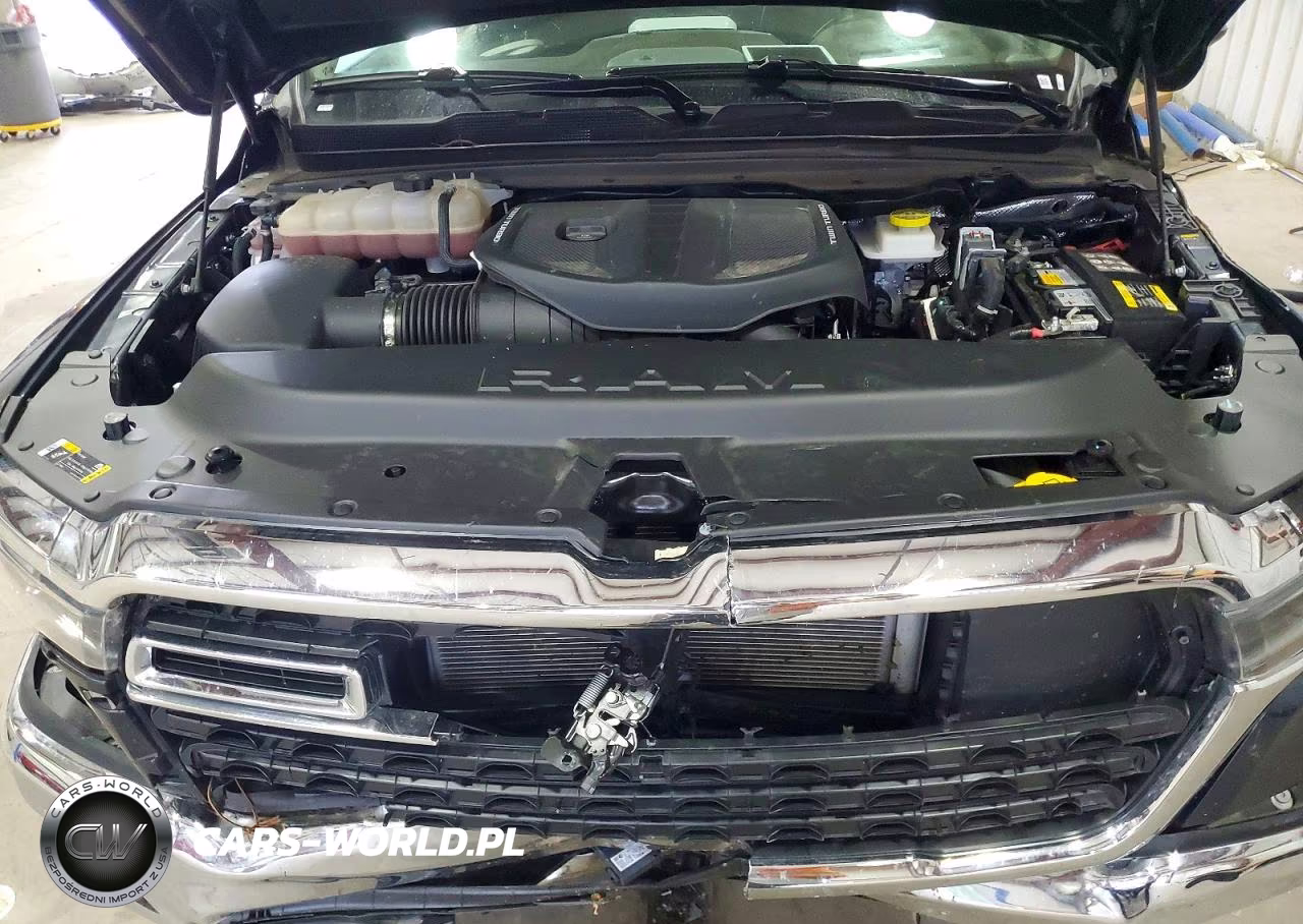 2026 Ram 1500 Limited VIN:1C6SRFHP1TN334619 - 11