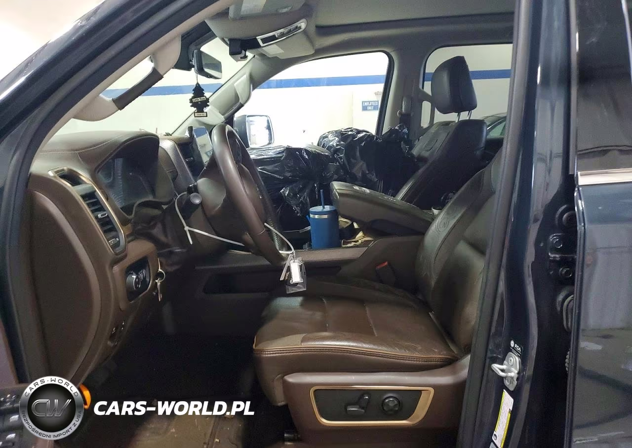 2026 Ram 1500 Limited VIN:1C6SRFHP1TN334619 - 7