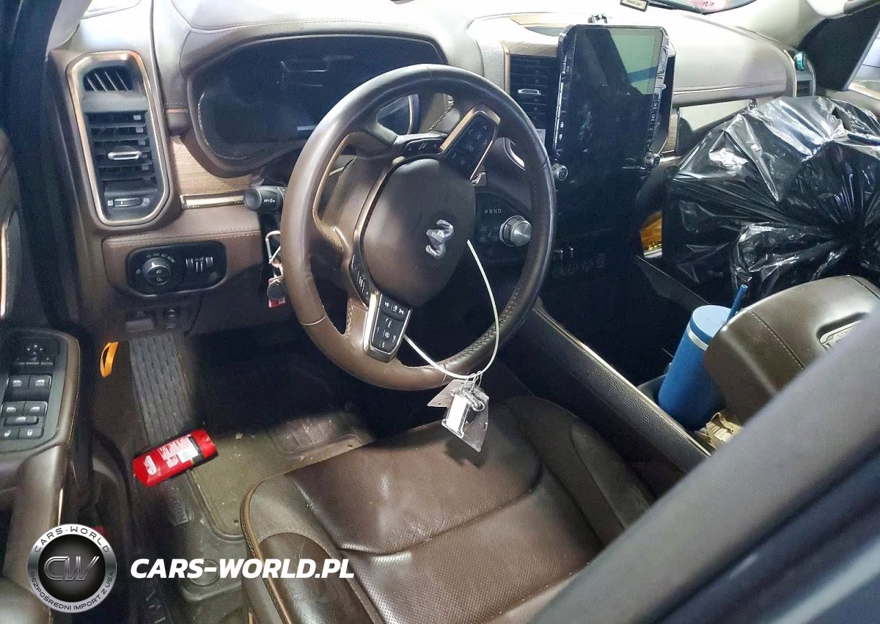 2026 Ram 1500 Limited VIN:1C6SRFHP1TN334619 - 8