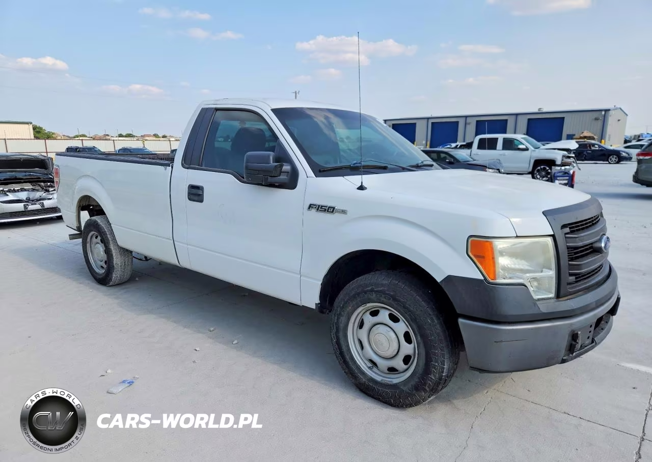 2014 Ford F150 VIN:1FTMF1CM7EKG23079 - 4