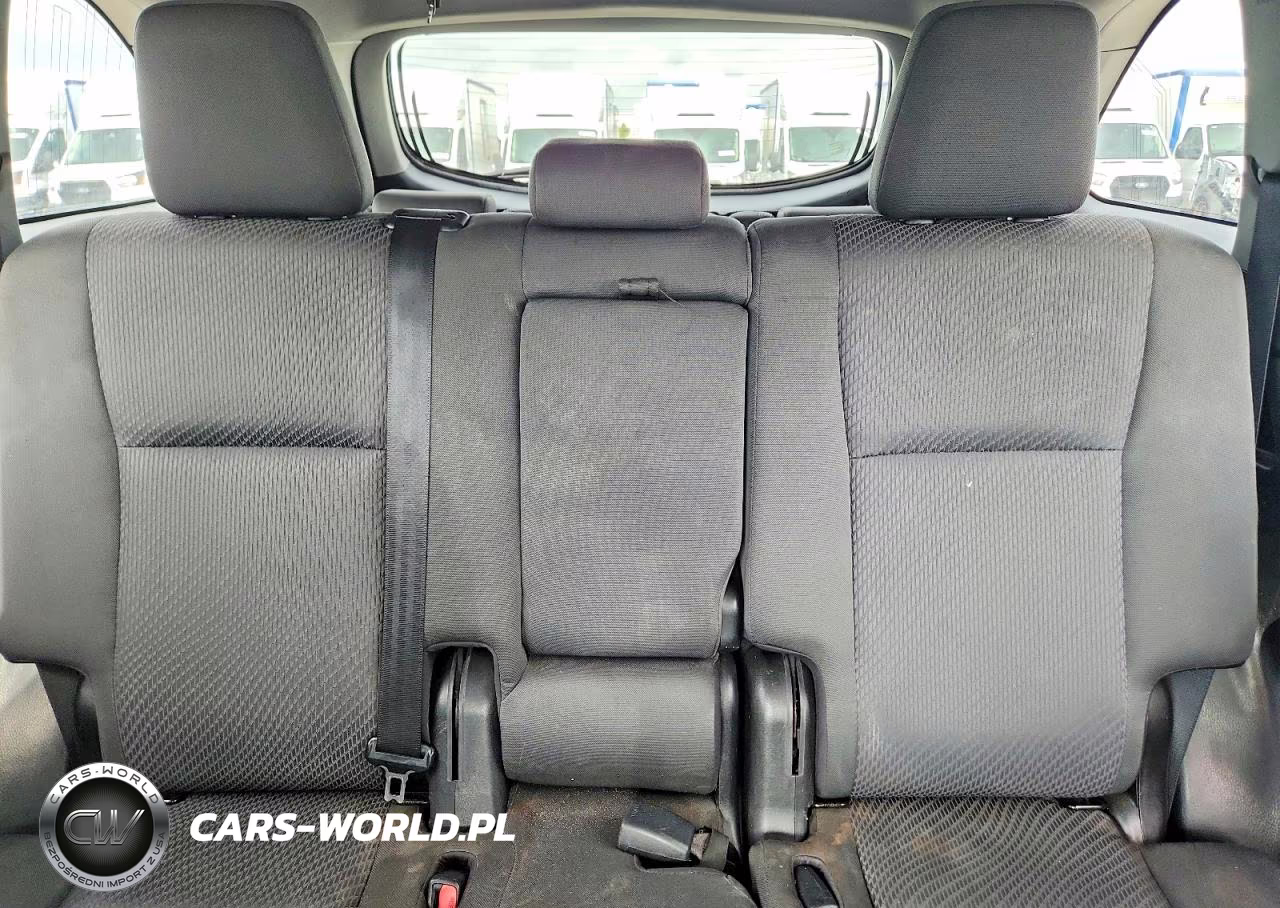 2017 Toyota Highlander Le VIN:5TDZARFH9HS023291 - 10