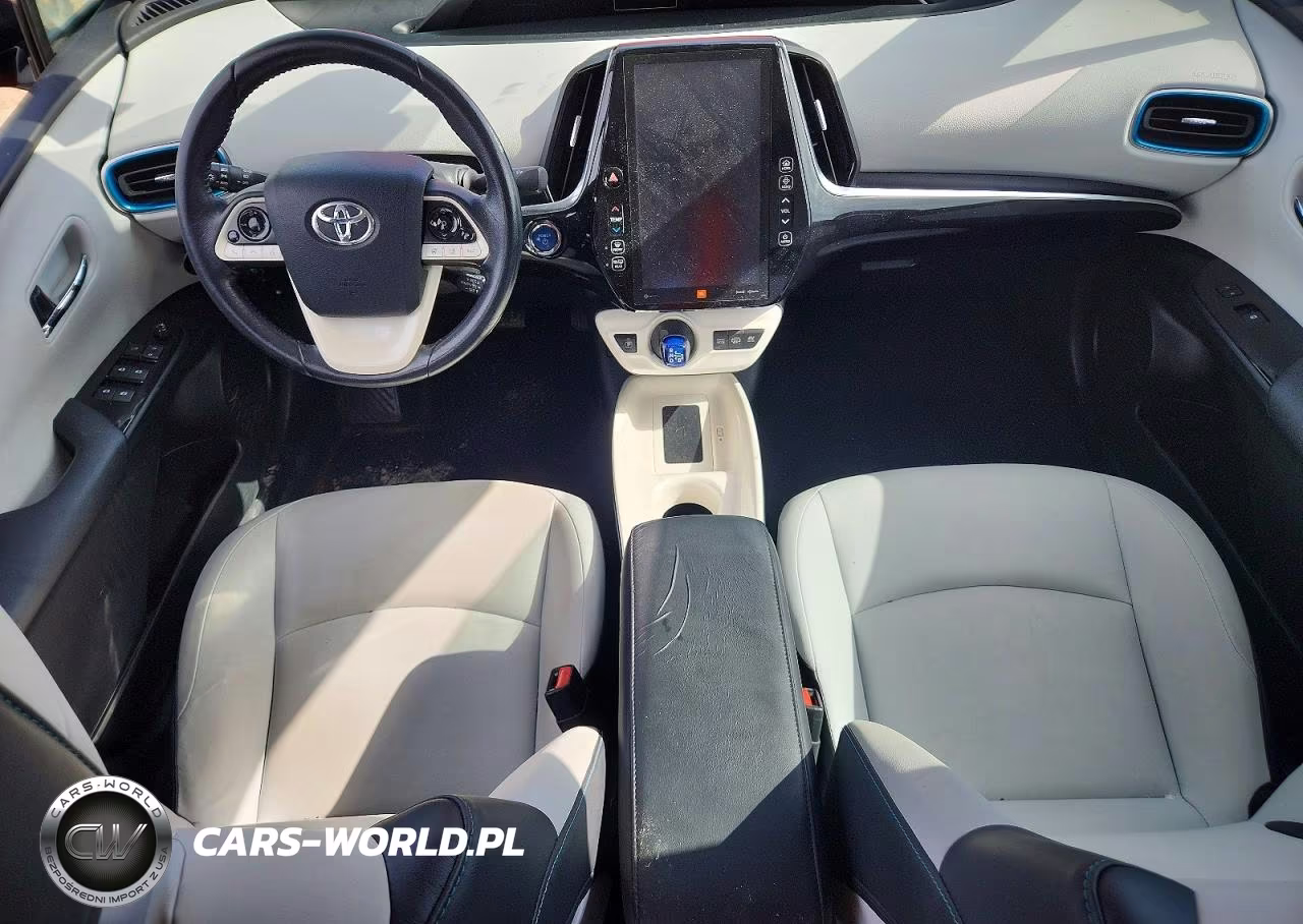 2018 Toyota Prius Prime Advanced VIN:JTDKARFP1J3070542 - 8