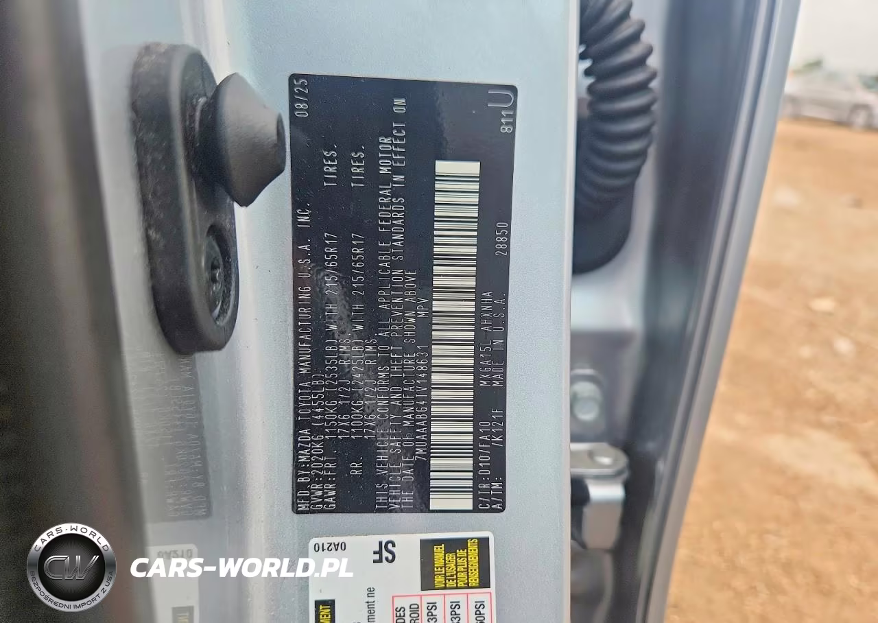 2026 Toyota Corolla Cross L VIN:7MUAAABG4TV148631 - 13