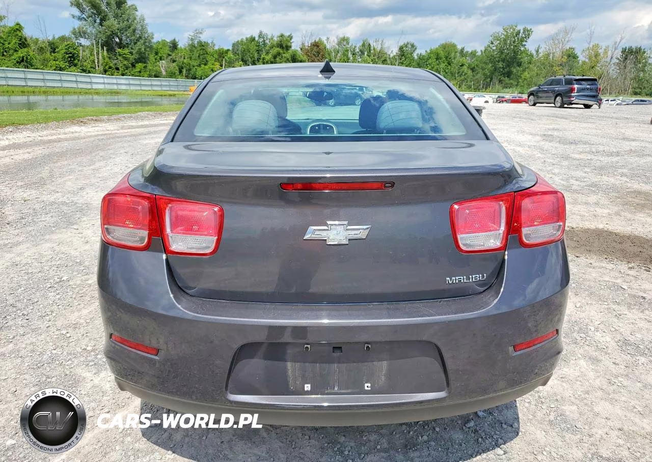 2013 Chevrolet Malibu Ls VIN:1G11B5SAXDF352676 - 6