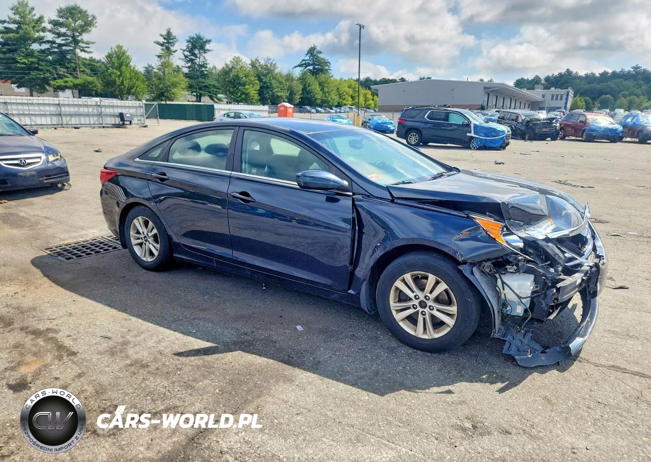 2013 Hyundai Sonata Gls VIN:5NPEB4AC1DH624284 - 4