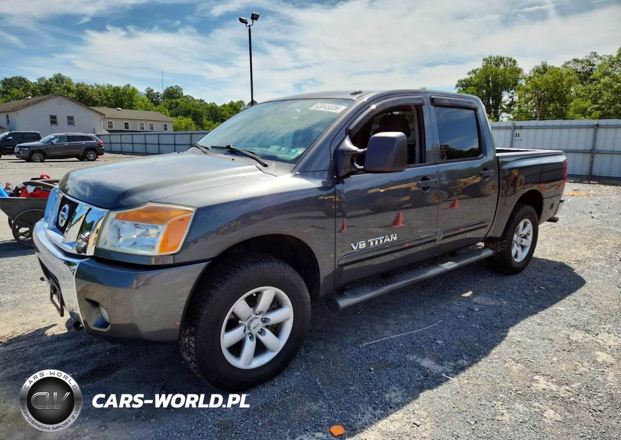 2011 Nissan Titan Sv