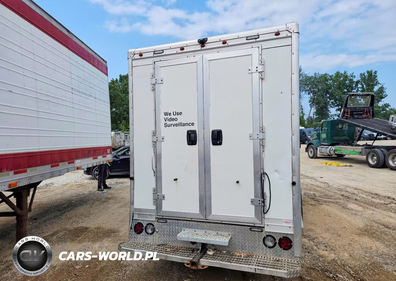 2020 GMC Savana Box - Box Truck VIN:1GD07RFG0L1139642 - 6