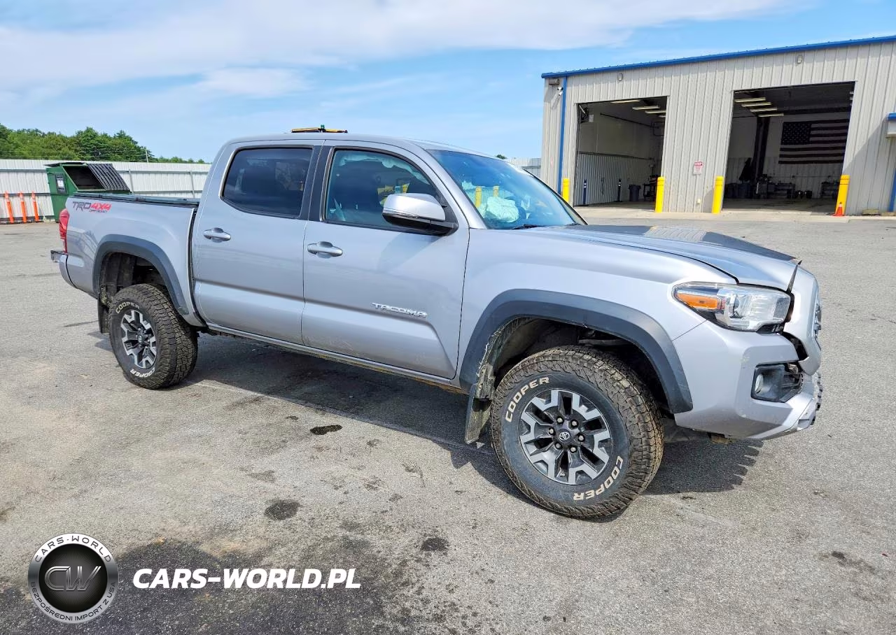 2017 Toyota Tacoma Trd Off-Road VIN:3TMCZ5AN9HM069692 - 4