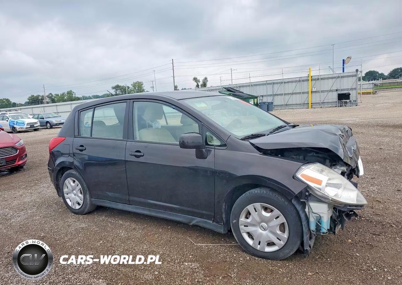 2010 Nissan Versa 1.8 S VIN:3N1BC1CP2AL351580 - 4