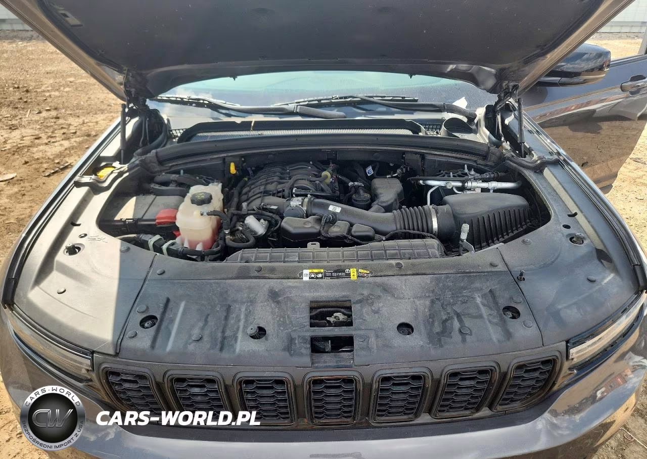 2024 Jeep Grand Cherokee L Laredo VIN:1C4RJKAG0R8548025 - 11