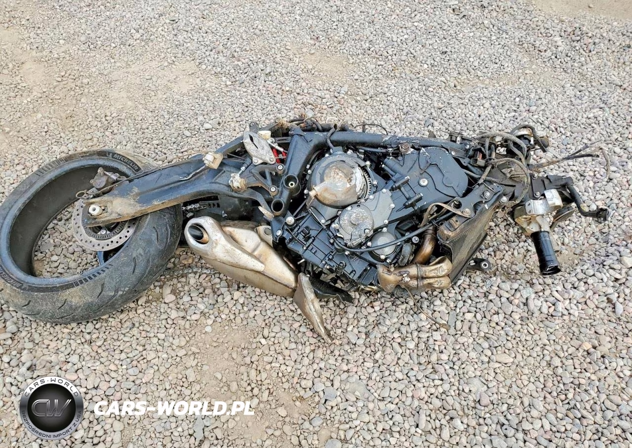 2025 Triumph Motorcycle Daytona 660 VIN:SMTL23UF5STBU2227 - 6