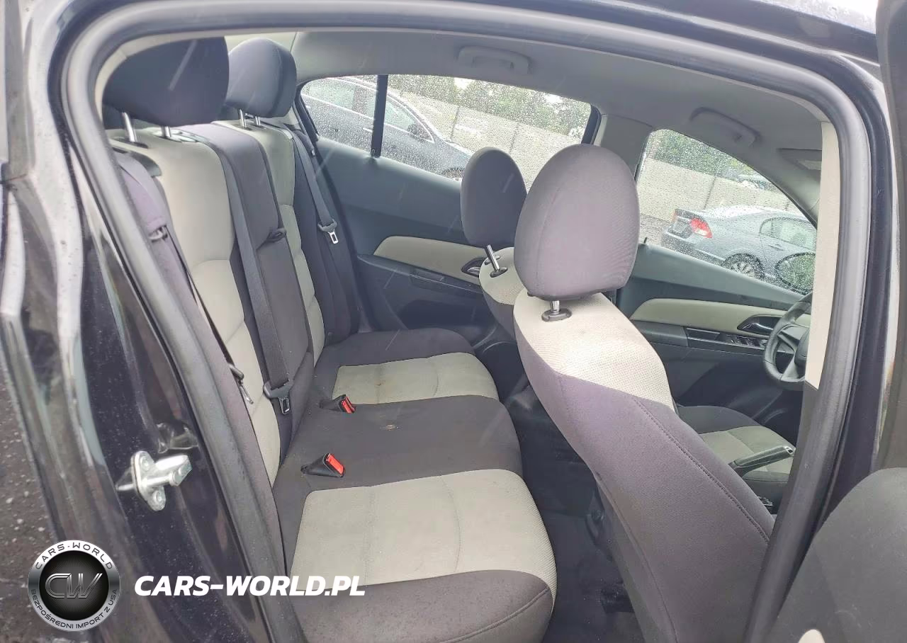 2013 Chevrolet Cruze Ls VIN:1G1PA5SG2D7308585 - 10