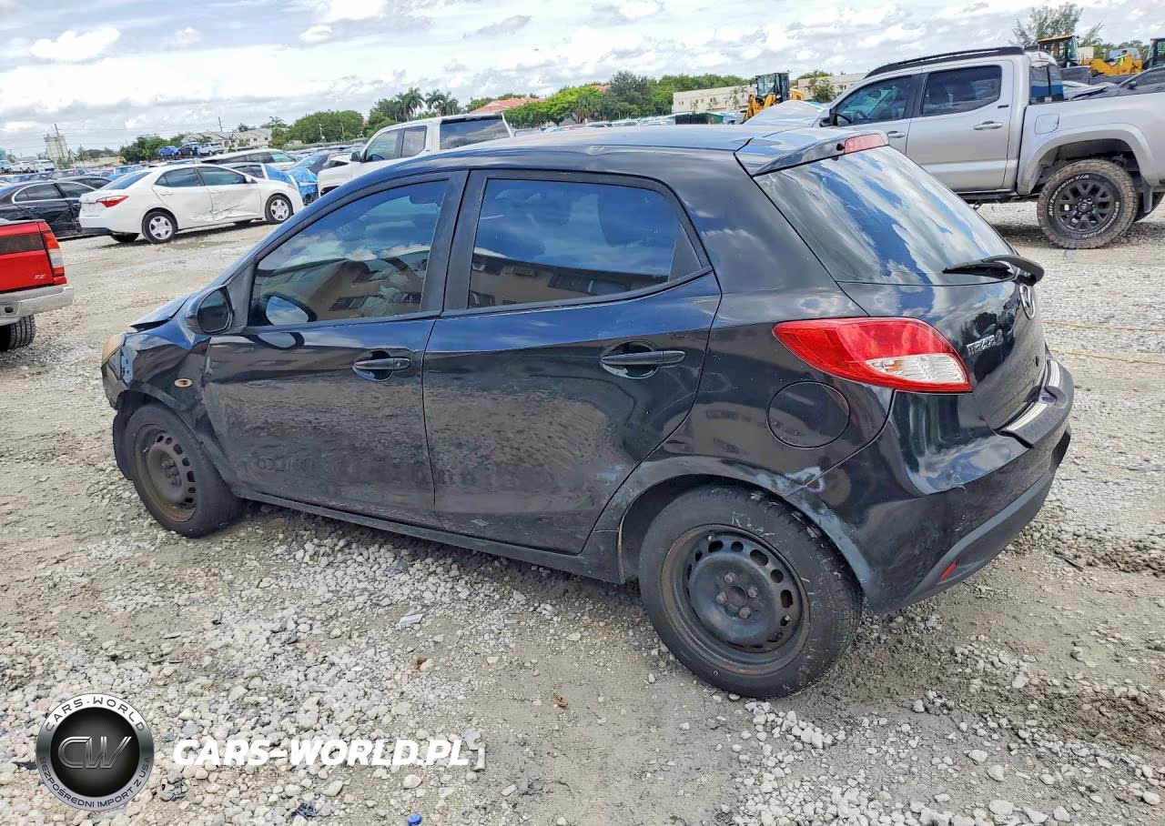 2014 Mazda Mazda2 Sport VIN:JM1DE1KZXE0182091 - 2