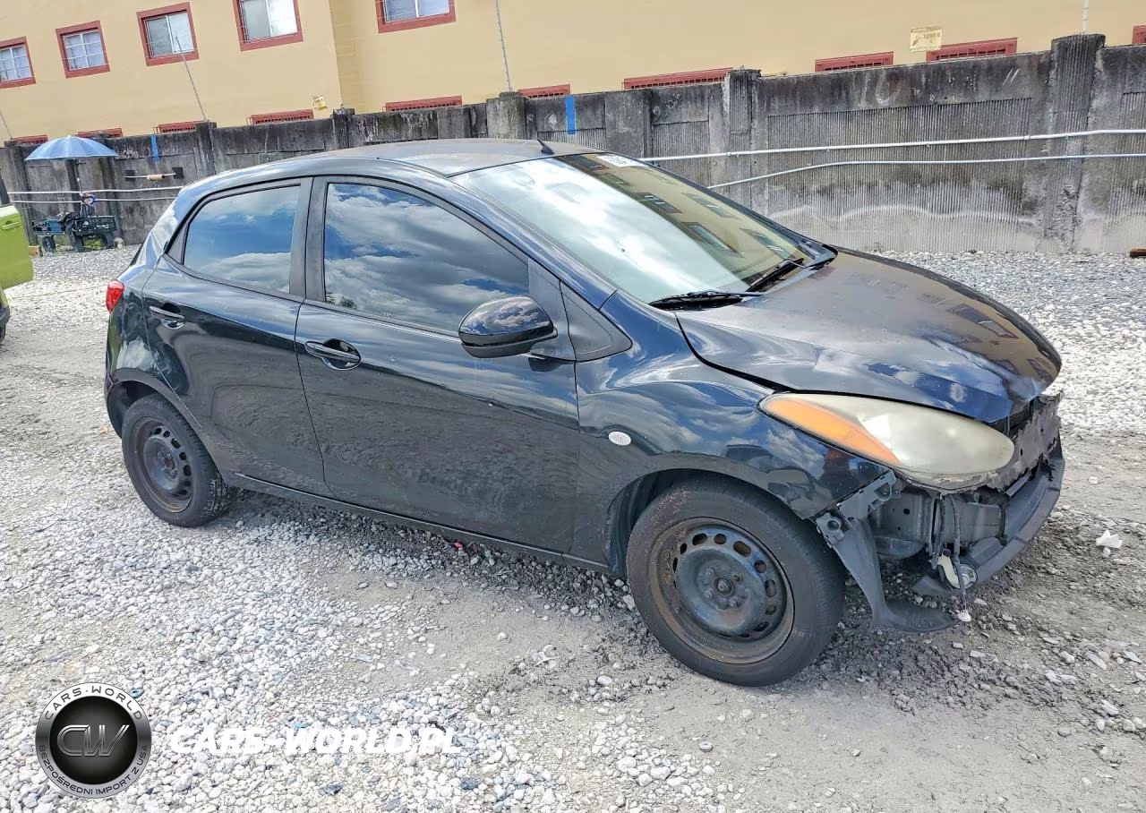 2014 Mazda Mazda2 Sport VIN:JM1DE1KZXE0182091 - 4