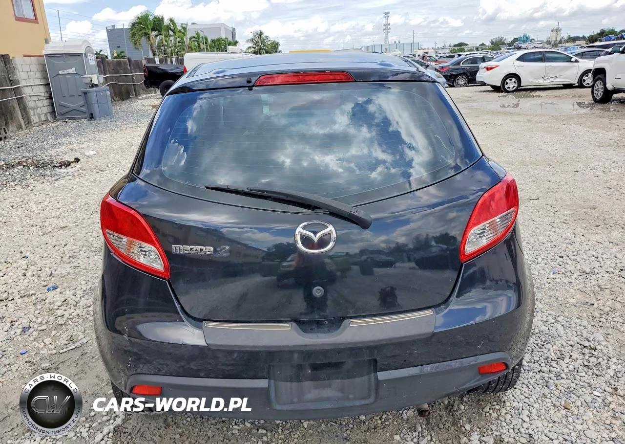 2014 Mazda Mazda2 Sport VIN:JM1DE1KZXE0182091 - 6