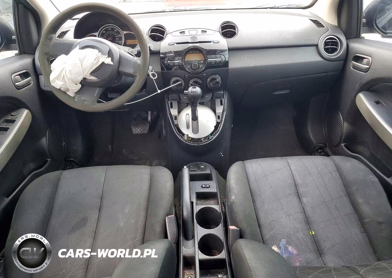 2014 Mazda Mazda2 Sport VIN:JM1DE1KZXE0182091 - 8