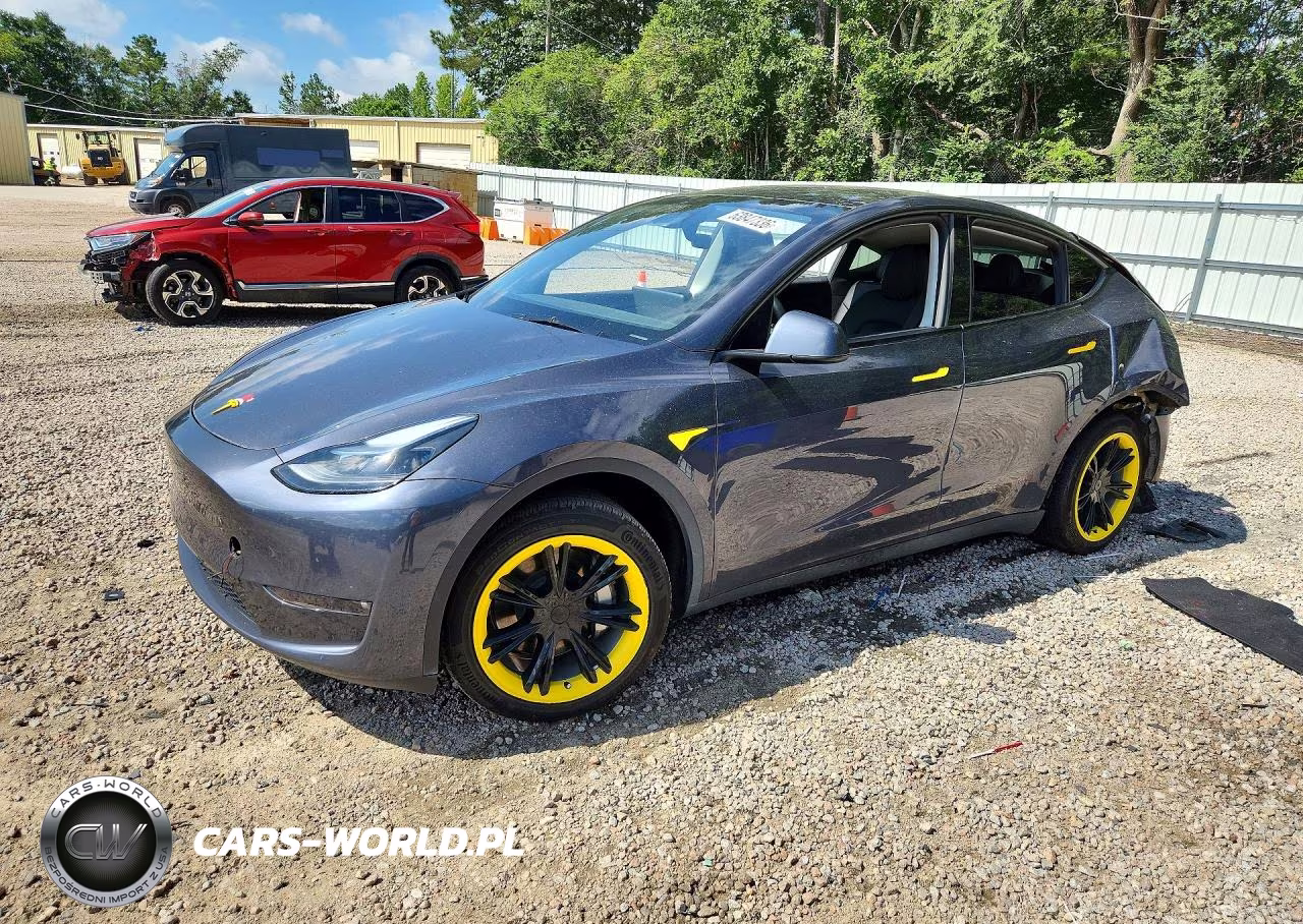 2023 Tesla Model Y – zdjęcie 1 z 13