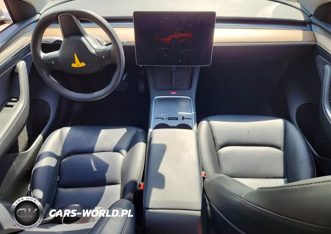 2023 Tesla Model Y VIN:7SAYGDEDXPF949703 - 8