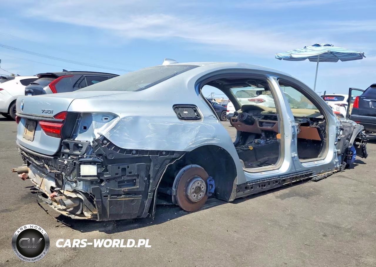 2018 BMW 750 I VIN:WBA7F0C54JGM23822 - 3