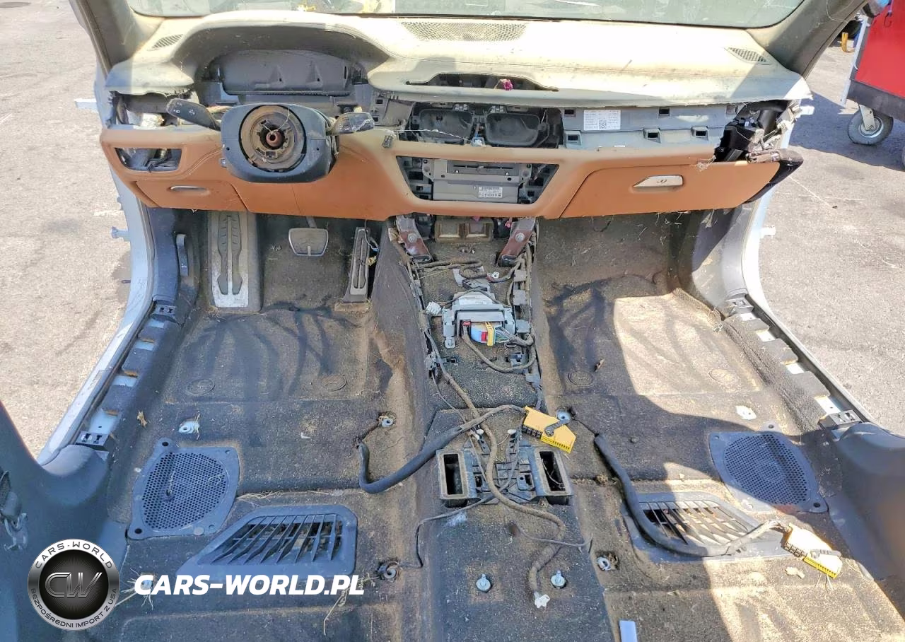 2018 BMW 750 I VIN:WBA7F0C54JGM23822 - 8