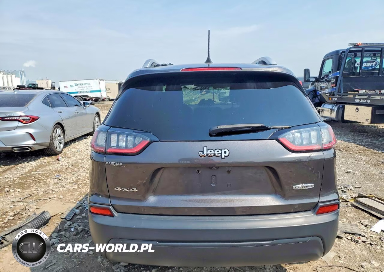 2019 Jeep Cherokee Latitude Plus VIN:1C4PJMLB9KD198623 - 6