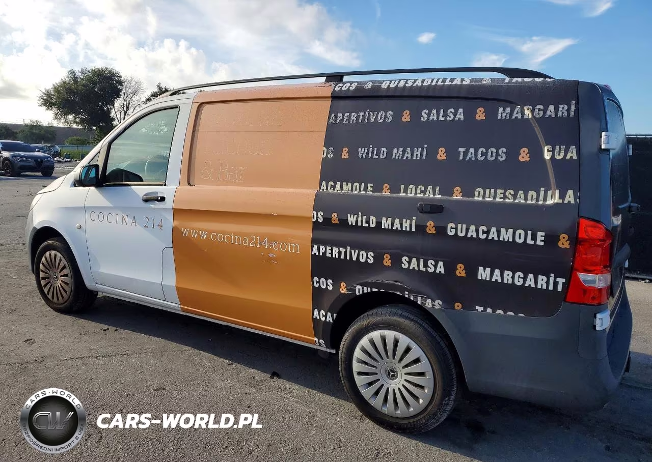 2018 Mercedes-Benz Metris Delivery Van VIN:WD3PG2EA1J3354014 - 2